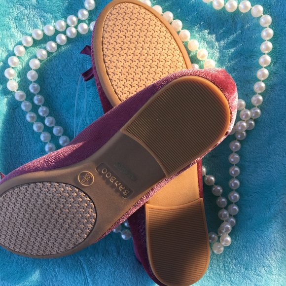 * SOLD * NEW Pretty Pink Ballet Style Flats by Bamboo - Picture 2 of 4